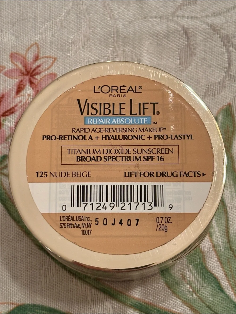 L'Oréal Visible Lift Repair Absolute Rapid Age-Reversing Makeup 125 Nude Beige